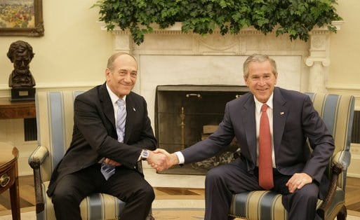 Ehud Olmert und G.W. Bush (2006)